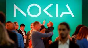 Presidente do conselho da Nokia renuncia; impulso da IA sustenta lucro no 4º tri