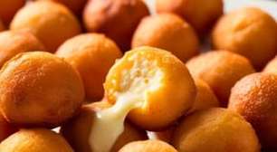 Salgado para festa: bolinha de queijo cremosa e puxa-puxa