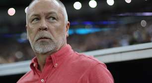 Mano Menezes surpreende e assume novo cargo de treinador