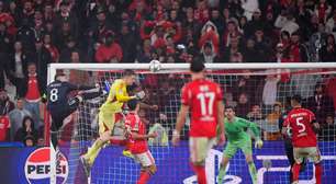 Trubin se torna o quinto goleiro a marcar um gol na Champions League