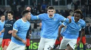 Com três pênaltis e emoção até o fim, Lazio vence Genoa em Roma
