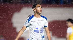 Flamengo sonda Josmar, joia do Avaí com multa de R$ 18 milhões