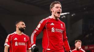 Liverpool goleia o Newcastle e volta a vencer na Premier League