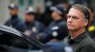 Jeffrey Epstein trocou elogios sobre Bolsonaro com Steve Bannon: 'Mudou o jogo'