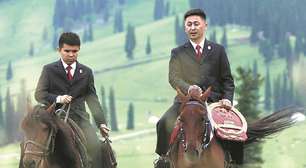 O castigo chega a cavalo? Na China, o Supremo e a justiça chegam em qualquer lugar não importa quão longe e difícil