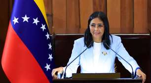 Delcy Rodríguez anuncia anistia a 'presos políticos' e fechamento de centro de tortura na Venezuela