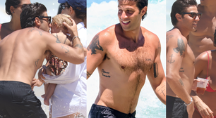 Ai, que delícia o verão! Chay Suede curte dia de praia com Laura Neiva e a filhinha de 1 ano; fotos