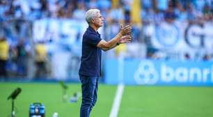 Luís Castro avalia primeiro mês de trabalho no Grêmio