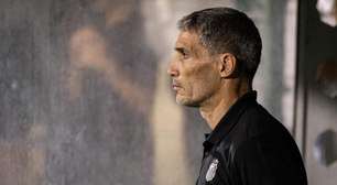 Vojvoda reconhece fase ruim, mas se vê capaz para classificar Santos