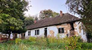 Eles achavam que viver em uma casa rural com painéis solares, poço próprio e animais era um sonho, até que vieram os tribunais