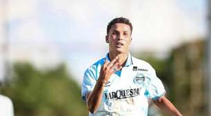 Grêmio exerce opção de compra por destaque da Copinha