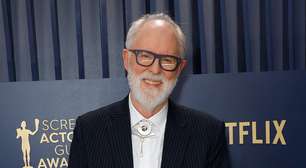 "Foi uma decisão difícil": Ator da série Harry Potter desabafa sobre polêmicas e transfobia de J.K. Rowling