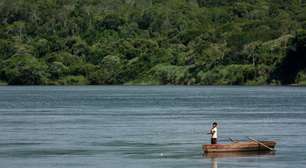 Mochilão de 40 mil km percorre o Paraguai de sotaque europeu