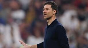 Xabi Alonso surge como opção do Manchester City em caso de saída de Guardiola