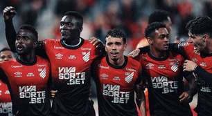 Athletico domina o Foz do Iguaçu e abre ampla vantagem no Paranaense