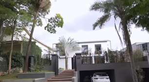 Sala envidraçada, banheiro luxuoso de mármore e terreno de 498 m²: Yudi Tamashiro deu adeus à mansão de milhões e ganhou fortuna antes de se mudar para o Japão