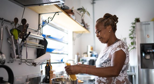 Quando comemos um alimento vencido, é isso que pode acontecer com o nosso corpo