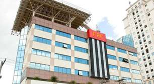 Árbitro admite erro e pede desculpas após polêmica em campo