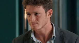 Três Graças: por amor, Leonardo apunhala o pai pelas costas