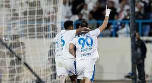 Benzema brilha na estreia, marca hat-trick e comanda goleada do Al-Hilal