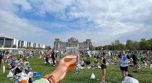 Um brinde à lucidez: cerveja sem álcool e com muito Brasil!