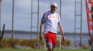 Técnico do Inter liga o alerta com titular após jogo intenso contra o Flamengo