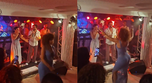 Ivete Sangalo se impressiona com o bumbum de Vanessa da Mata e surpreende com elogio