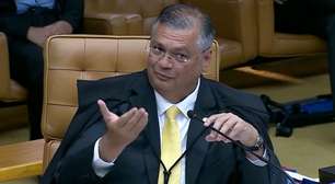Dino determina que Três Poderes suspendam 'penduricalhos' ilegais no serviço público