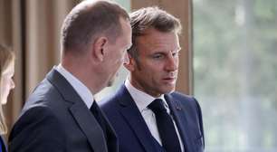 França detecta operação russa para ligar Macron ao caso Epstein; IA potencializa informações falsas