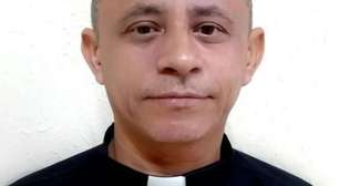 Padre é denunciado por transfobia após declarações em missa no Ceará