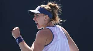 Bia Haddad desencanta no ano com 'bicicleta' no qualificatório do Torneio de Doha