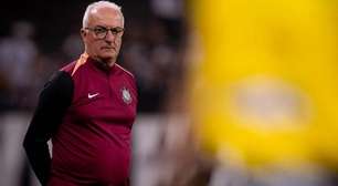 Dorival rasga elogios a jogadores da base do Corinthians: "Acredito nesse tipo de trabalho"