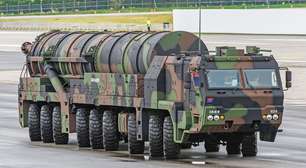 Coreia do Norte acreditava que ameaça estava a quilômetros de sua fronteira, mas vídeo revelou que está a poucos metros de distância, com ogiva enorme