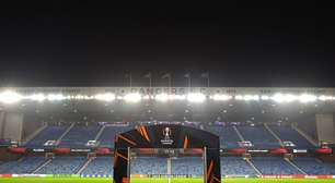 Jogadores teriam usado quartos de hotel para encontro com prostitutas, diz jornal