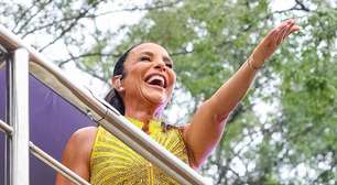 "Vampirinha" e muito mais: Ivete desfila hits e lota Ibirapuera no Quem Pede, Pede!, seu 1º bloco em SP