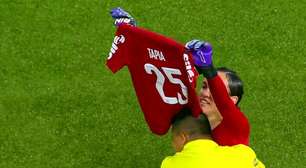 Tapia defende pênaltis de estrelas do Corinthians e Palmeiras vence Super Copa do Brasil Feminina