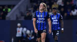 Spinelli chega ao Rio e mira sucesso no Vasco