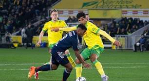 Endrick tem chance única, mas desperdiça e é expulso "duas vezes" em vitória do Lyon no Francês