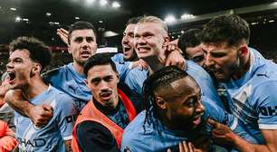 Manchester City vira sobre o Liverpool em Anfield com emoção até o último instante