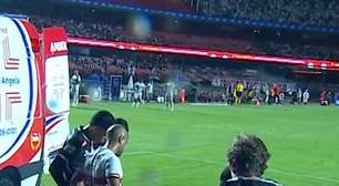 Zagueiro do Primavera desmaia após choque de cabeça no Morumbis