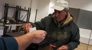 Portugueses votam para presidente em 2° turno histórico