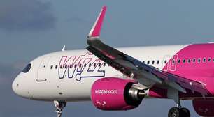 Criança muda nome de WiFi em avião e gera alerta para terrorismo em Israel