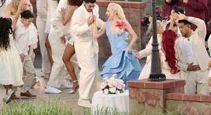 Bad Bunny leva cultura latina para show com Lady Gaga e Ricky Martin no Super Bowl; veja fotos