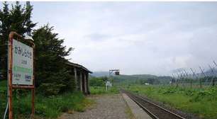 O trem que só parava para uma pessoa: a estação que o Japão se recusou a fechar até que sua única passageira completasse uma missão