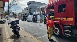 Granada mobiliza polícia, fecha comércio e isola quadra no centro de Gravataí
