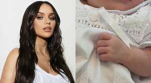 Rafa Kalimann exibe rostinho da filha ao celebrar um mês; veja fotos