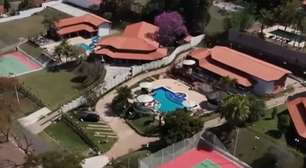 Nem Faustão, nem Ratinho: mansão de luxo de veterano da TV tem muito verde e uma atraente piscina para relaxar após mais de 50 anos de trabalho