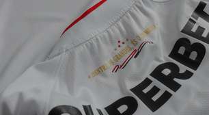 Nova camisa do São Paulo é divulgada oficialmente após polêmica; veja fotos