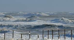 Matalascañas é exemplo de grande fracasso arquitetônico: mar invade sem aviso, reinvidicando espaço