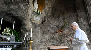 Papa Leão XIV reza pelos enfermos no Dia de Nossa Senhora de Lourdes; confira vídeo